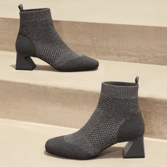 VIVAIA Melissa Lace Gray Square-Toe Perforated Knit Pull On Heeled Ankle Boots - Picture 3 of 16